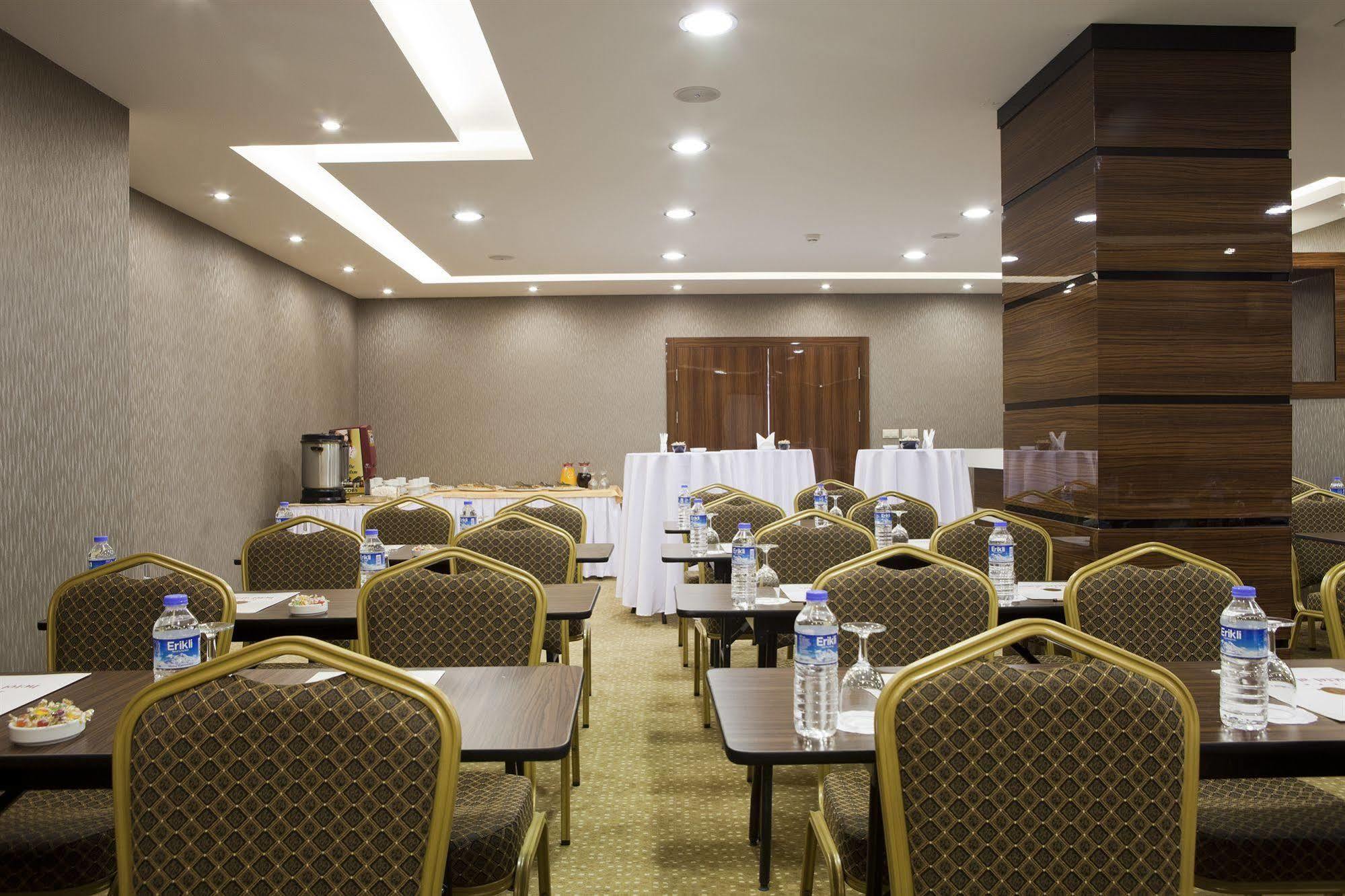 Atalay Hotel Ankara Exterior foto